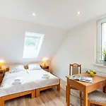 Apartament I Pokoje Goscinne U Lusi - Basen Z Podgrzewana Woda Od Czerwca Wisla
