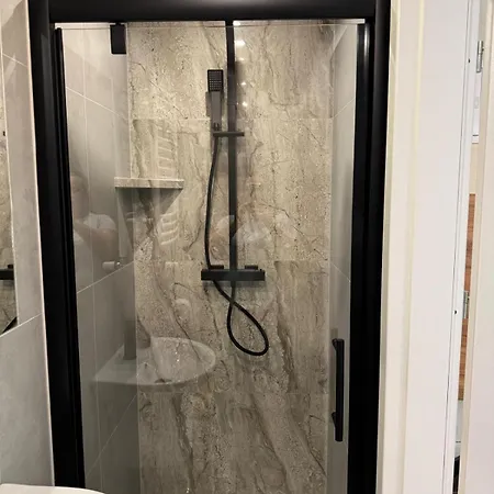 I Goscinne U Lusi - Szkolka Narciarska Obok Privat bolig Wisła