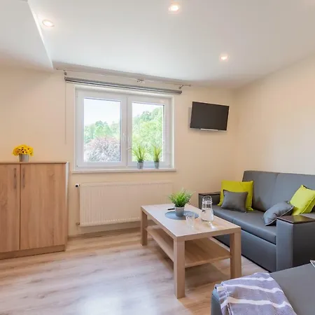 I Goscinne U Lusi - Szkolka Narciarska Obok Privat bolig *