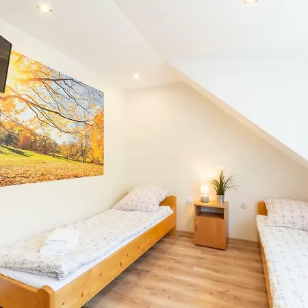 I Goscinne U Lusi - Szkolka Narciarska Obok