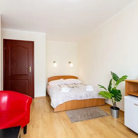 I Goscinne U Lusi - Szkolka Narciarska Obok