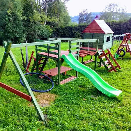 I Goscinne U Lusi - Szkolka Narciarska Obok Privat bolig *