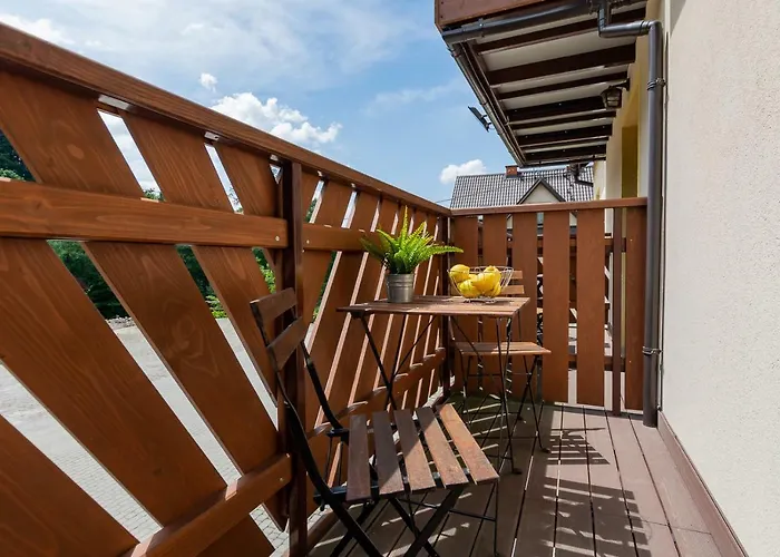 Ubytování v soukromí I Goscinne U Lusi - Szkolka Narciarska Obok *