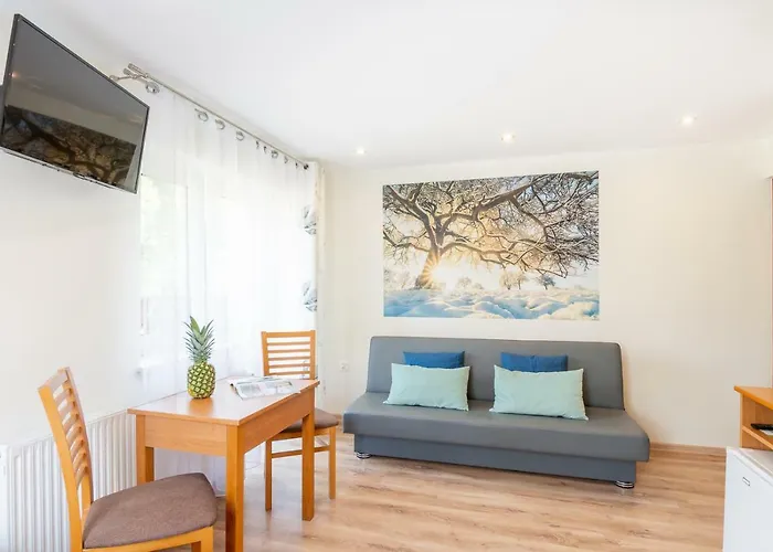 I Goscinne U Lusi - Szkolka Narciarska Obok * Visla