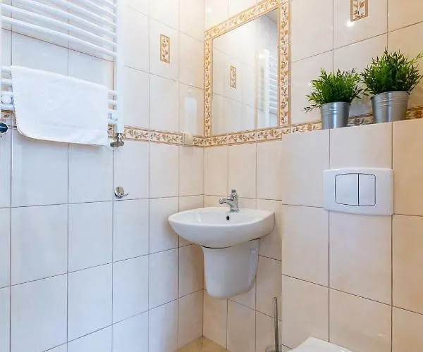 Проживание в семье I Goscinne U Lusi - Basen Z Podgrzewana Woda Od Czerwca