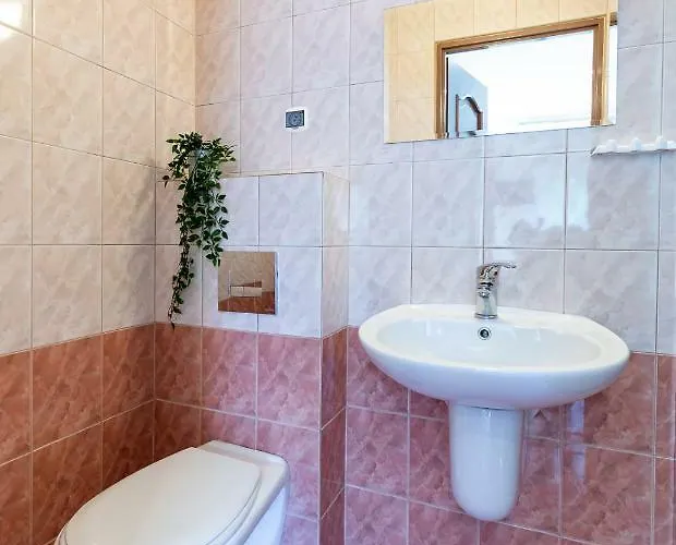 I Goscinne U Lusi - Szkolka Narciarska Obok Ubytování v soukromí Visla